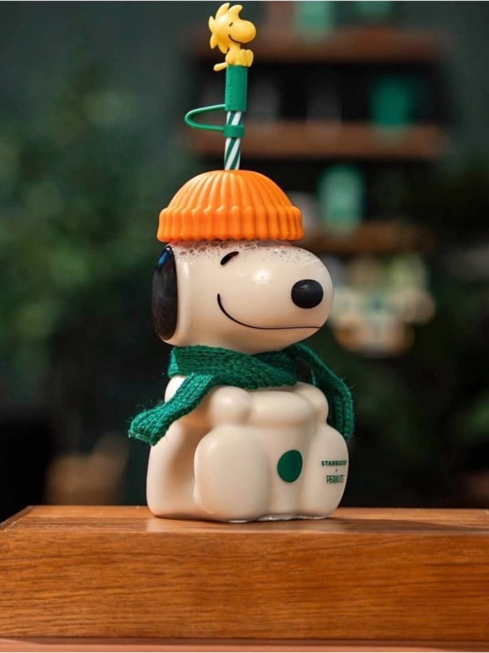 Starbucks x Peanut Snoopy glass cup